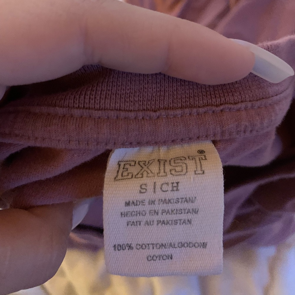 Exist Size Small Fits Like A Large Though - image 3